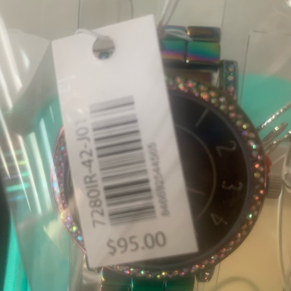 Rocawear Watch and 3 pairs of earrings set - Picture 2 of 6